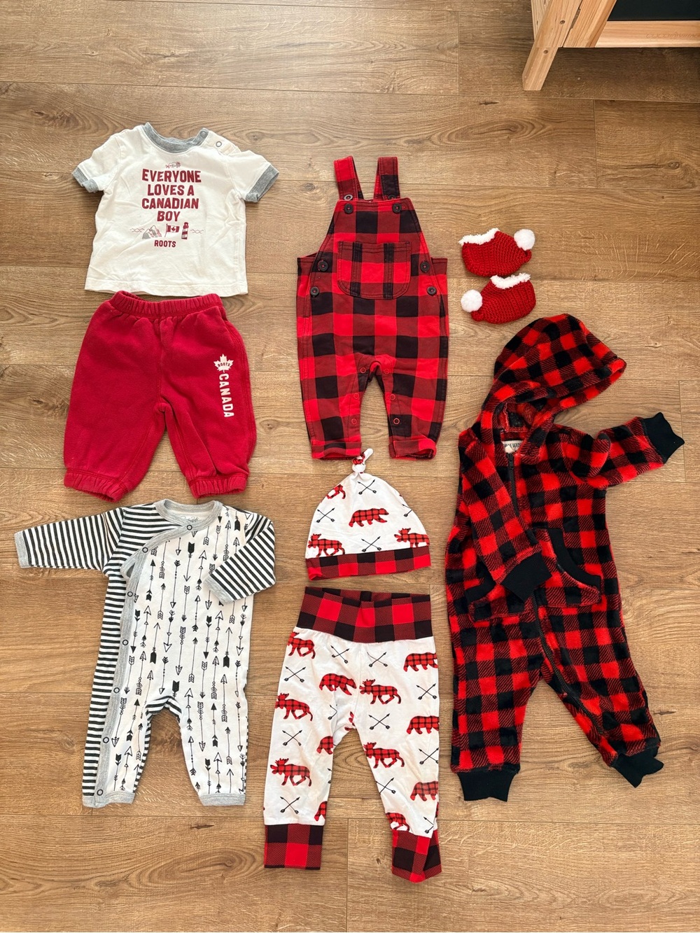 3-6 Months : Cozy Canadian Themed Bundle